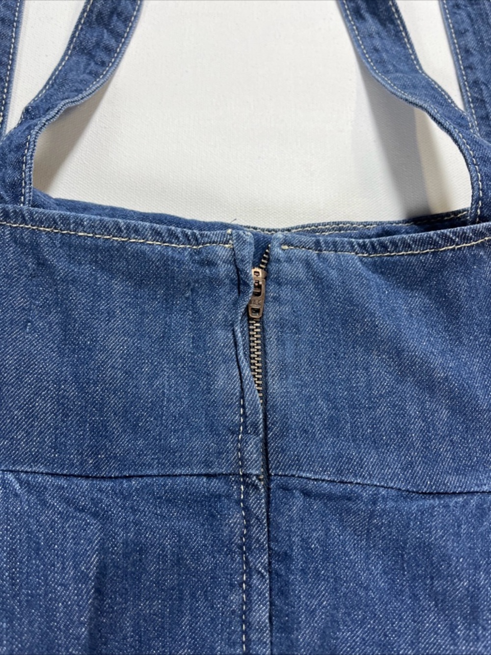 SOLD Reformation Denim Mini Dress Zip Womens Size 6 Minimal Cecil Adjustable - Picture 15 of 16